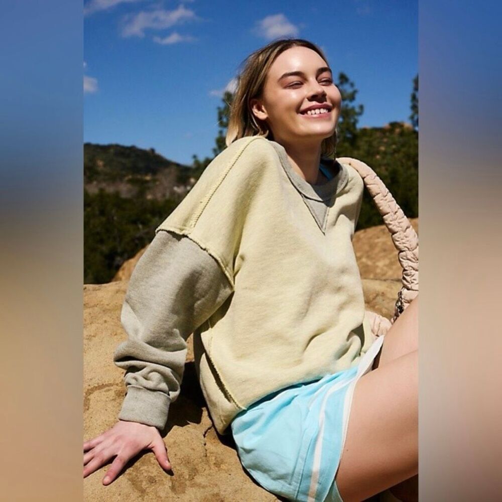 Free People Start up pullover Medium Yellow grey combo Medium